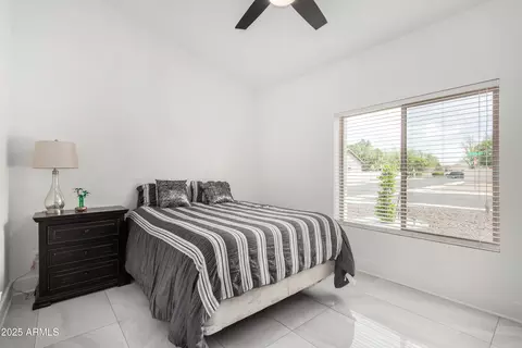 102 S Honeysuckle Ln, Gilbert, AZ 85296 photo 9
