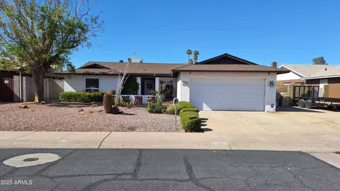5002 W Christy Dr, Glendale, AZ 85304