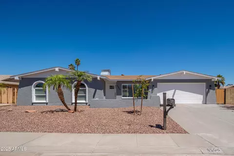 4506 W Golden Ln, Glendale, AZ 85302