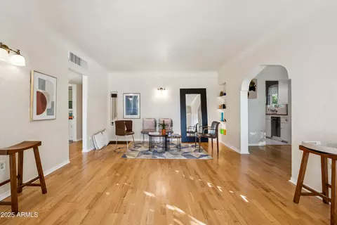 512 W Roma Ave, Phoenix, AZ 85013 photo 9