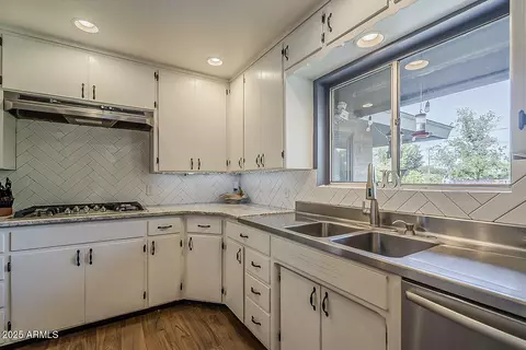 Kitchen - 125 N Fraser Dr E, Mesa, AZ 85203 photo 2 of 5
