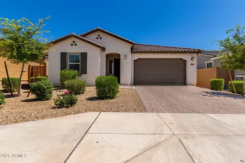 11153 W Parkway Dr, Tolleson, AZ 85353