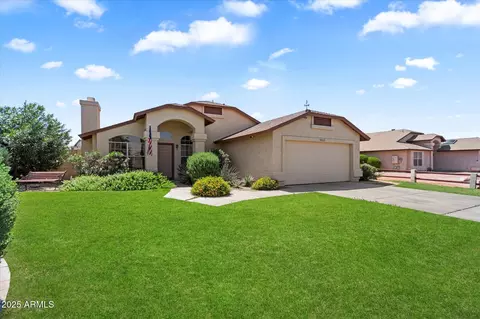 9015 W Maryland Ave, Glendale, AZ 85305
