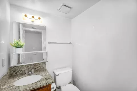 6011 N 2nd St, Phoenix, AZ 85012 photo 21