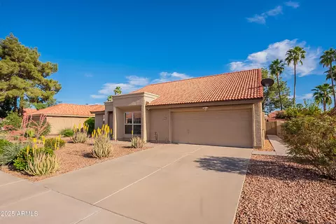 5831 W Saragosa St, Chandler, AZ 85226