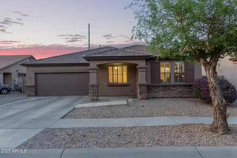 14556 W Shaw Butte Dr, Surprise, AZ 85379