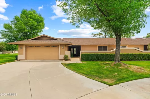 19053 N Lakeforest Dr, Sun City, AZ 85373