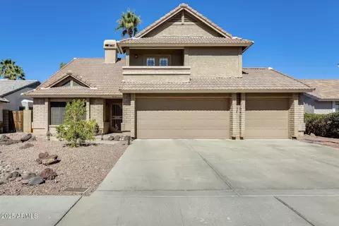 6938 W Wescott Dr, Glendale, AZ 85308