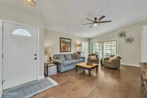 4545 E Wescott Dr, Phoenix, AZ 85050 photo 6