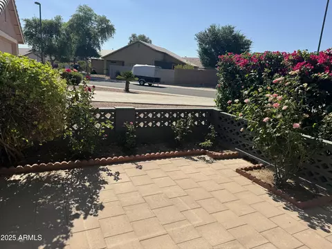 3284 E Sandy Way, Gilbert, AZ 85297 photo 5