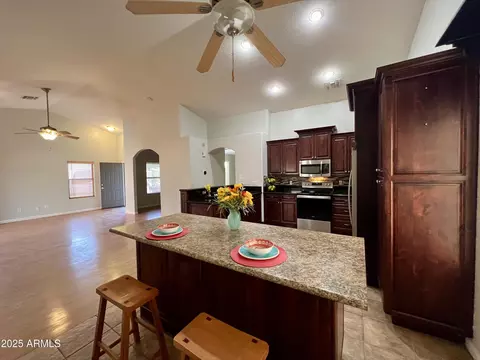 3284 E Sandy Way, Gilbert, AZ 85297 photo 22