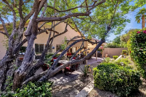 Exterior - 4720 E Bighorn Ave, Phoenix, AZ 85044 photo 5 of 5