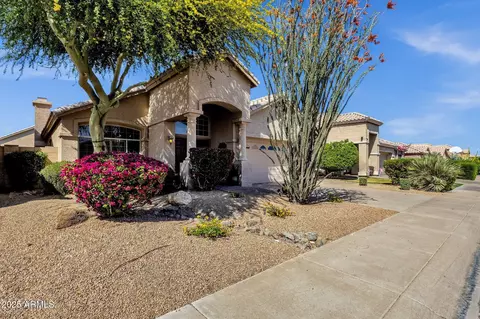 Exterior - 4720 E Bighorn Ave, Phoenix, AZ 85044 photo 1 of 5