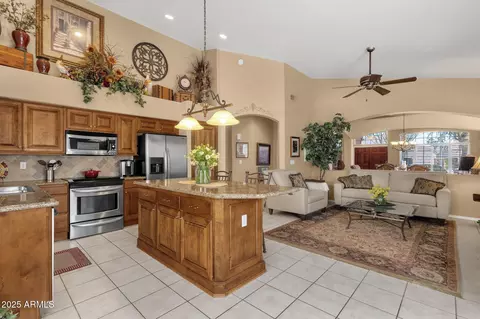 4720 E Bighorn Ave, Phoenix, AZ 85044