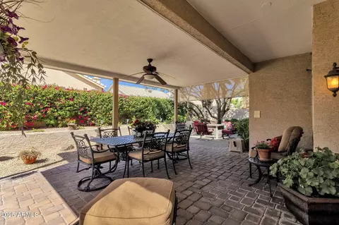 Exterior - 4720 E Bighorn Ave, Phoenix, AZ 85044 photo 2 of 5