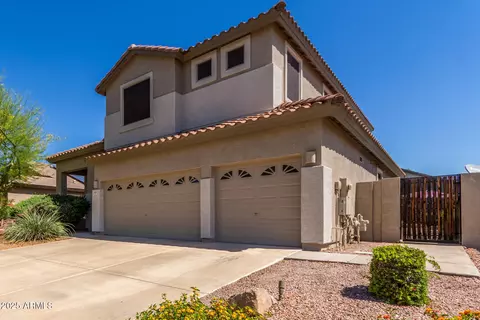 4834 E Robin Ln, Phoenix, AZ 85054 photo 2