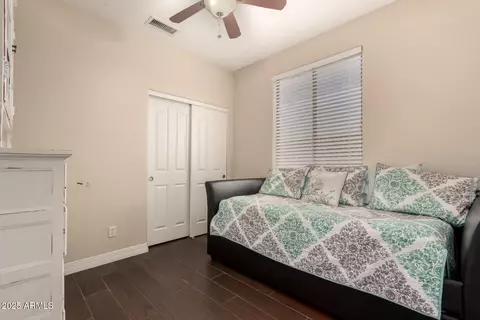 4834 E Robin Ln, Phoenix, AZ 85054 photo 28