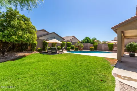4834 E Robin Ln, Phoenix, AZ 85054 photo 41