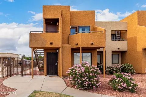 11640 N 51st Ave #211, Glendale, AZ 85304