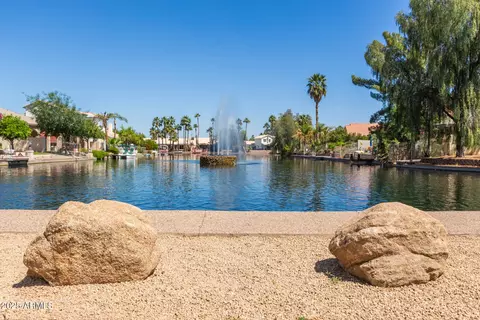 View/Area - 1350 E Vaughn Ave, Gilbert, AZ 85234 photo 2 of 3