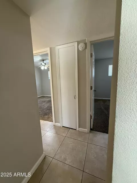 Entry Way - 2401 W Weldon Ave, Phoenix, AZ 85015 photo 3 of 5