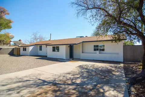 3249 E Sunnyside Ln, Phoenix, AZ 85032 photo 5