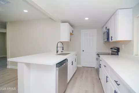 3249 E Sunnyside Ln, Phoenix, AZ 85032 photo 16