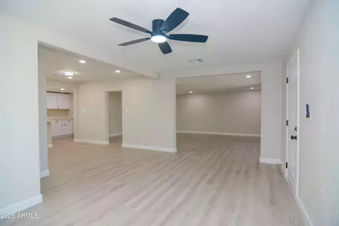 3249 E Sunnyside Ln, Phoenix, AZ 85032 photo 7