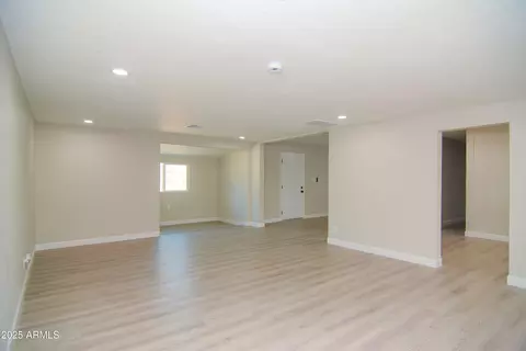 3249 E Sunnyside Ln, Phoenix, AZ 85032 photo 13