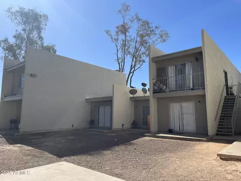 Exterior - 2844 E Monte Cristo Ave, Phoenix, AZ 85032 photo 11 of 13