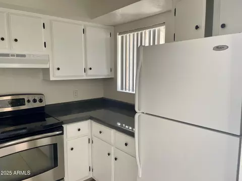 Kitchen - 2844 E Monte Cristo Ave, Phoenix, AZ 85032 photo 2 of 5