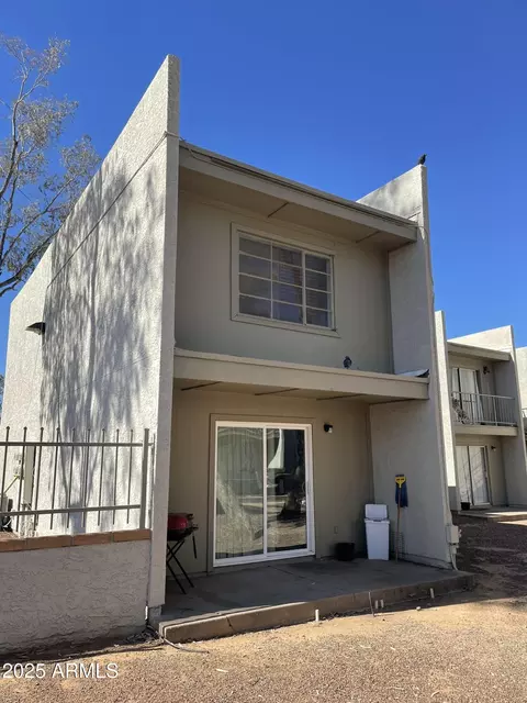 Exterior - 2844 E Monte Cristo Ave, Phoenix, AZ 85032 photo 8 of 13