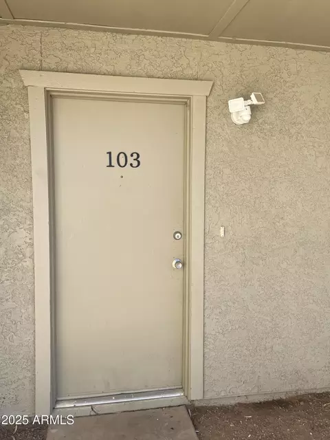 Exterior - 2844 E Monte Cristo Ave, Phoenix, AZ 85032 photo 3 of 13