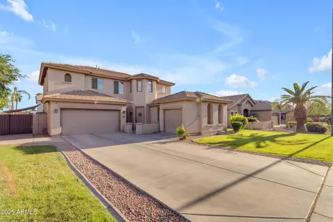 Exterior - 4093 E Dublin St, Gilbert, AZ 85295 photo 12 of 13