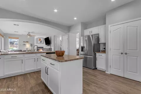 Kitchen - 4093 E Dublin St, Gilbert, AZ 85295 photo 6 of 6