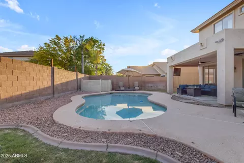 Exterior - 4093 E Dublin St, Gilbert, AZ 85295 photo 4 of 13