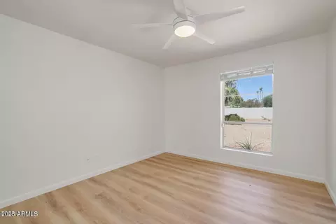 511 E Calavar Rd, Phoenix, AZ 85022 photo 16