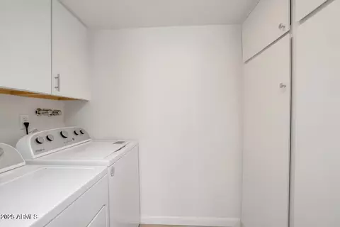 511 E Calavar Rd, Phoenix, AZ 85022 photo 23