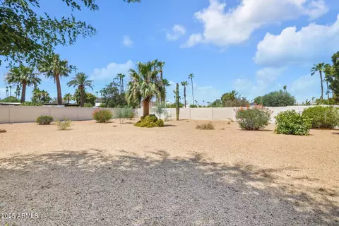 511 E Calavar Rd, Phoenix, AZ 85022 photo 31