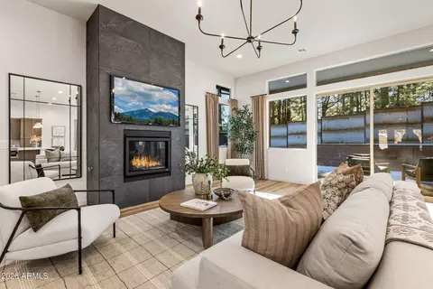 2348 Shaded Spring Trl, Flagstaff, AZ 86005