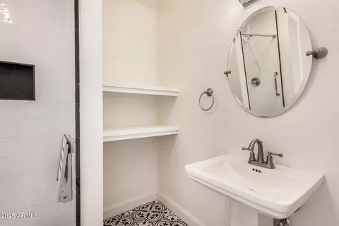 317 E Belmont Ave, Phoenix, AZ 85020 photo 15