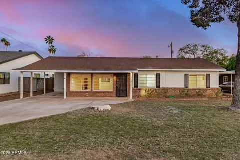 317 E Belmont Ave, Phoenix, AZ 85020 photo 2