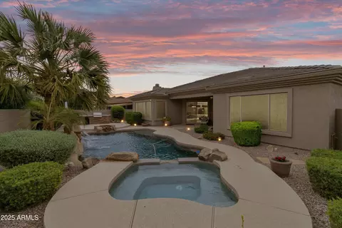 Exterior - 2612 S Jacob St, Gilbert, AZ 85295 photo 14 of 15