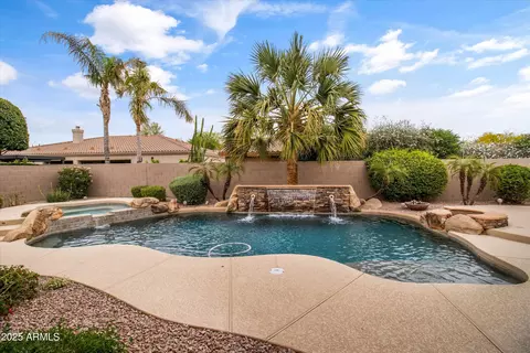 Exterior - 2612 S Jacob St, Gilbert, AZ 85295 photo 9 of 15