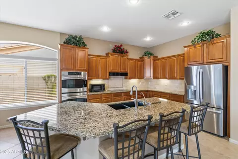 Kitchen - 2612 S Jacob St, Gilbert, AZ 85295 photo 1 of 5