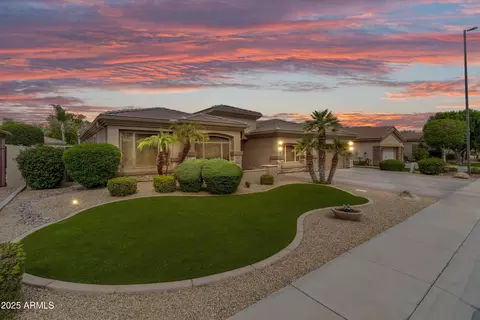 Exterior - 2612 S Jacob St, Gilbert, AZ 85295 photo 3 of 15