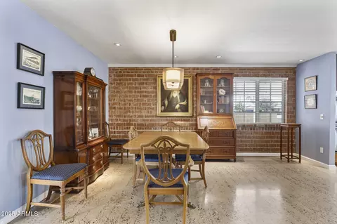 Dining - 3002 E Montecito Ave, Phoenix, AZ 85016 photo 3 of 5