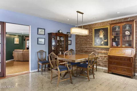 Dining - 3002 E Montecito Ave, Phoenix, AZ 85016 photo 2 of 5