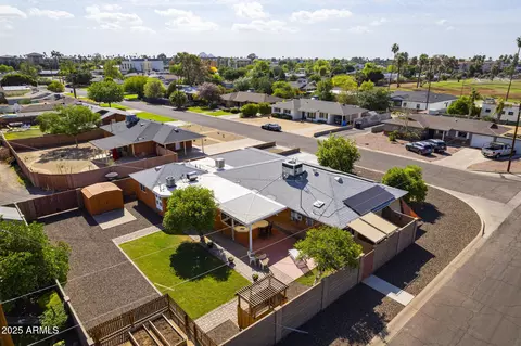 View/Area - 3002 E Montecito Ave, Phoenix, AZ 85016 photo 5 of 8