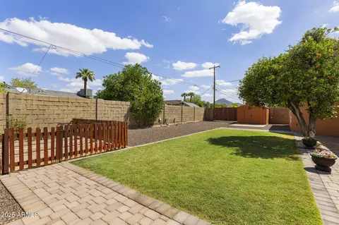 Exterior - 3002 E Montecito Ave, Phoenix, AZ 85016 photo 12 of 12